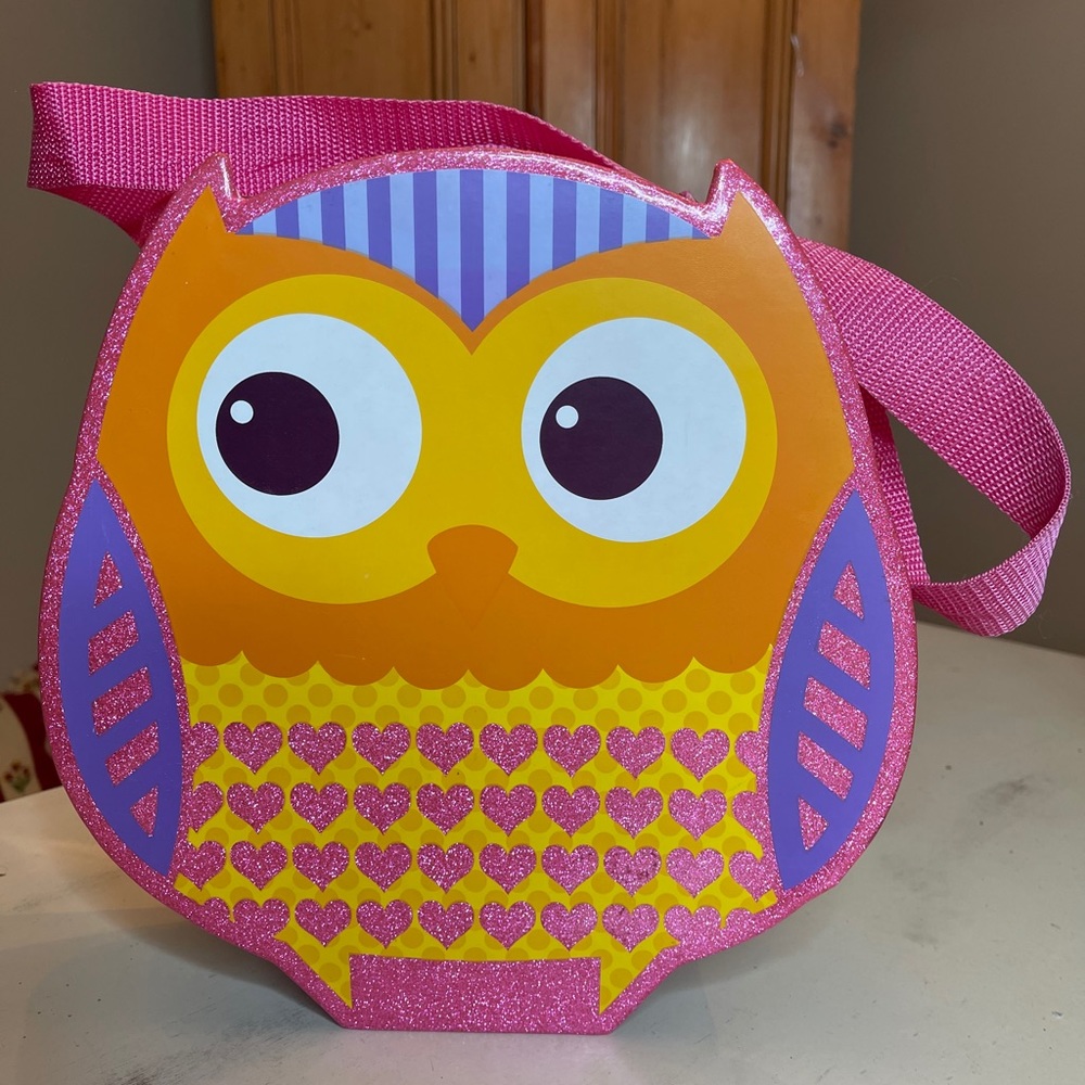 Pop Owl carrying case